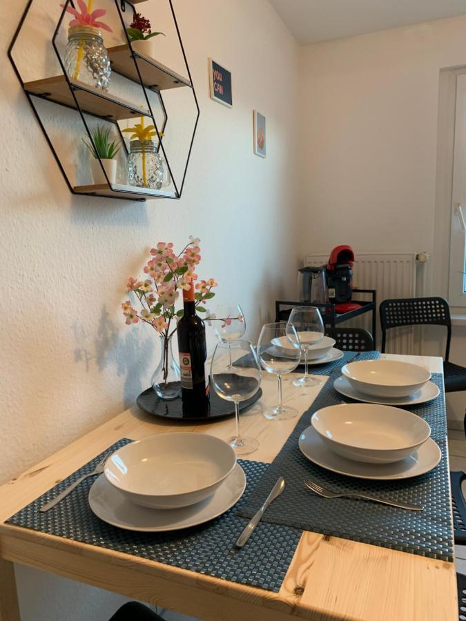 Blue Chili 21-4 - 3 Schlafzimmer - 7 Betten - Wlan - Balkon Magdeburgo Exterior foto